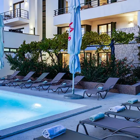 וילה Paradise In With 6 Bedrooms, Pool And Gaming *