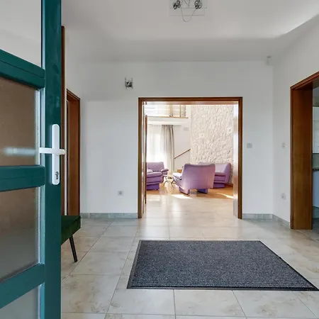 וילה Paradise In With 6 Bedrooms, Pool And Gaming זאדאר