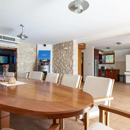 Paradise In With 6 Bedrooms, Pool And Gaming וילה *