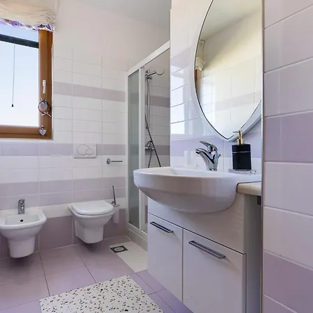 וילה Paradise In With 6 Bedrooms, Pool And Gaming זאדאר