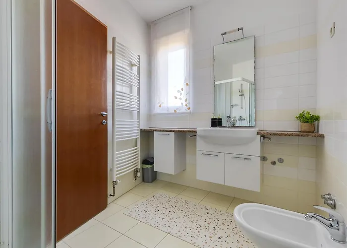 빌라 Paradise In With 6 Bedrooms, Pool And Gaming 자다르